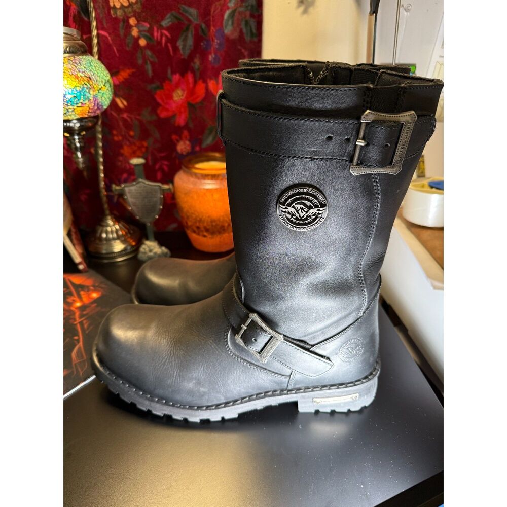 Milwaukee Leather MBM9020W 12 EEE Men's Classic Engineer Motorcycle Boot - WIDE - Picture 4 of 9